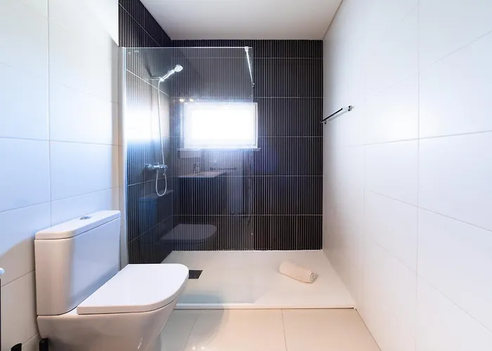 Luxury דירה בליאל