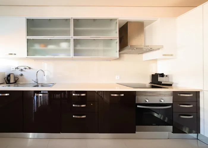 Luxury דירה בליאל